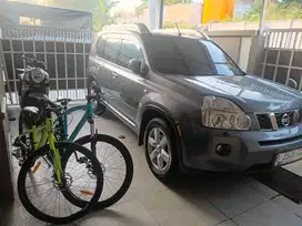 Dijual Mobil Pemakaian Pribadi