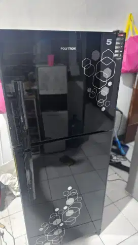 Kulkas polytron 2 pintu