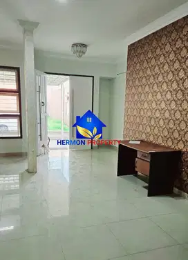Turun harga | Dijual Cepat rumah 2 lantai Lega , Cluster favorit.