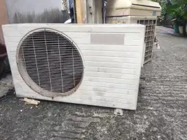 Bongkar pasang AC dan service kulkas