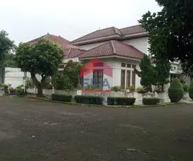 Rumah Hoek 2 Lantai di Graha Bintaro, Hanya 6 menit ke Tol Parigi