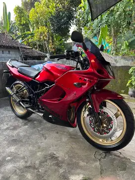 Kawasaki ninja rr 150 old merah maroon