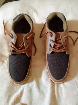 Sepatu Pria Rikeys size 42