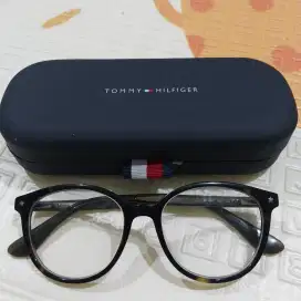 Eyewear Kacamata Tommy Hilfiger