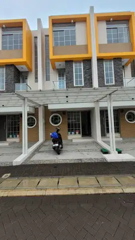 Rumah Baru 3 Lantai Di Cluster Miami PIK 2 siap KPR sudah SHM