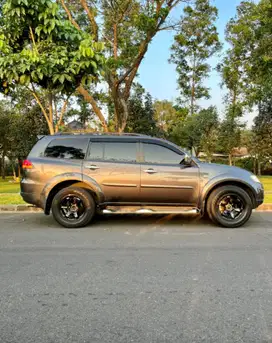 Pajero Sport spek cumi darat