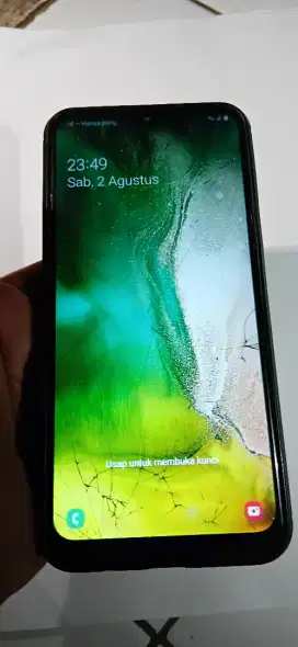 SAMSUNG GALAXY M20