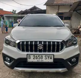 SUZUKI S-CROSS 2018 PEMAKAIAN 2019 1.5 MATIC ( SIAP PAKAI SAJA )