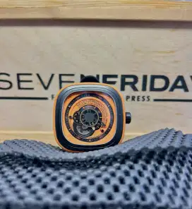 Di jual jam tangan SevenFriday 100% original