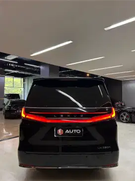 Lexus LM350 Hybrid LM350H VIP AT 2024 Hitam 4-Seater Km27rb