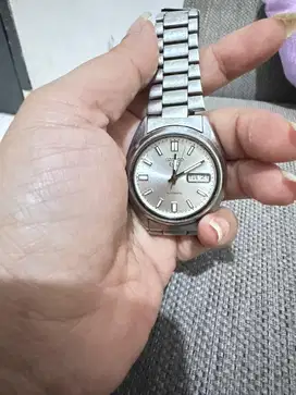 Jam tangan pria SEIKO 5 SNXS73K1 AUTOMETIC