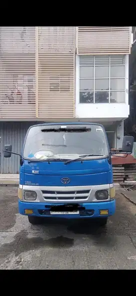 DiJual Truk Angkutan Air Minum / Truk Galon