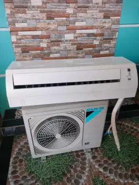 Dijual Murah AC Daikin R32 1/2 PK 1jt