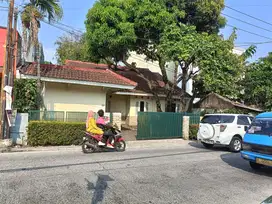 DIJUAL CEPAT RUMAH LUAS 450M2 AREA KOMERSIAL DI KUKUSAN BEJI DEPOK