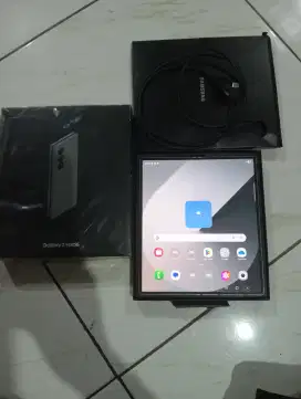 Samsung zfold 6 ram 12/512GB silver resmi