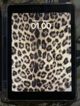 iPad gen 5 32 gb