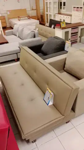 SOFA TUNGGU WARNA CREAM Cicilan ringan