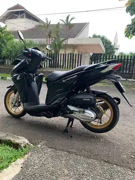 vario 125 led old pajak on