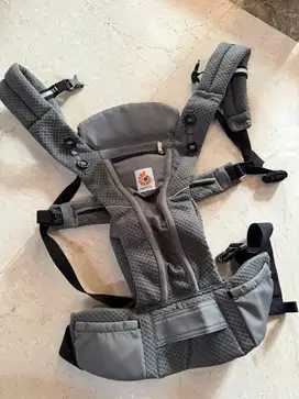 Ergo baby omni breeze