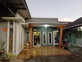 JUAL CEPAT ! Rumah 1 Lantai dan Kost 6 Pintu di Pahoman Bandar Lampung