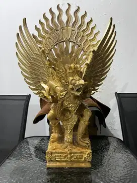 Patung Kayu Garuda Wisnu Kencana GWK