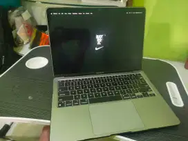 Laptop M1 2020, 256, 8 GB