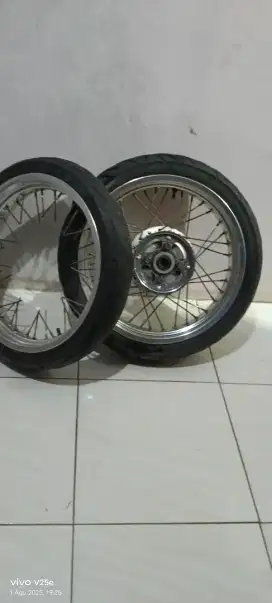 Velg TK Japan pertama,ring 17 tapak lebar.