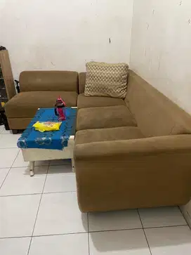 Dijual murah meriah sofa+ meja