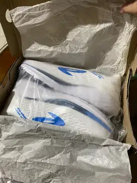 Sepatu  Running