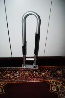 Toilet grab bars / pegangan closet  32mm