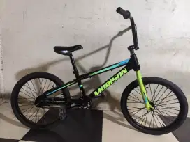 Sepeda BMX ukuran 20 rem udh terpedo