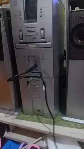 Pioneer..satu set..