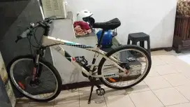 Jual BU sepeda mtb merk moongose asli amerika