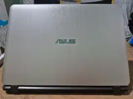Laptop ASUS A407M