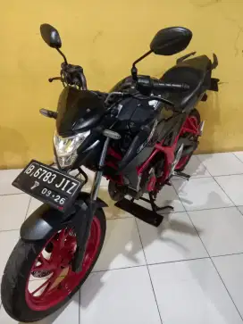 Honda cb150r 2016 se
