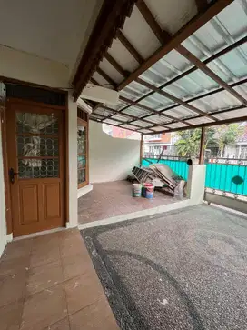 Dijual Rumah Sektor 5 Bebas Banjir Bintaro Tangerang Selatan
