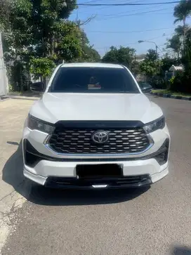 Jual Innova Zenix Hybrid G AT Bagus Full Modifikasi