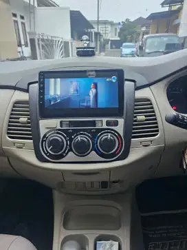 Toyota Kijang Innova 2012 Bensin