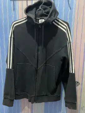 Jaket Adidas Bunga Japan