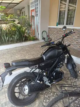 Dijual Yamaha XSR 155 th 2021 Hitam Mulus