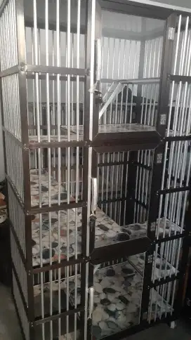 Kandang 3 pintu