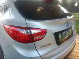 Hyundai TUCSON 2.0 2WD-AT