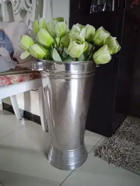 Tempat Payung/Bunga