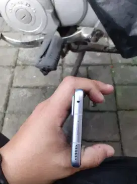 Xiaomi 12 5g 8/256 like new