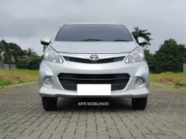 Toyota Avanza Veloz 1.5 AT 2012 Tangan Pertama
