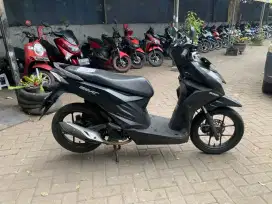Beat Deluxe tahun 2021.KM 55.000an