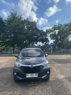 Xenia r 2018 tangan pertama Km baru 70 Ribu surat lengkap ac dingin sa