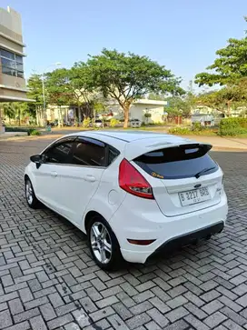 Ford Fiesta 2012 Bensin