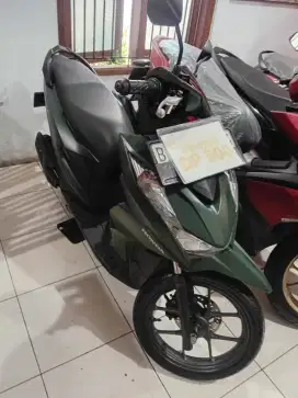 BEAT DELUXE HIJAU TH 2023, DP 500 RIBU