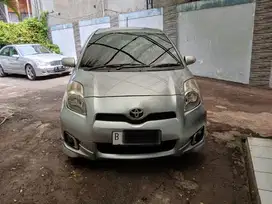 Toyota Yaris Type E 2013